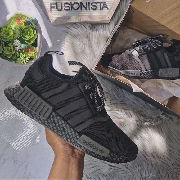 NWT 🍭 Rare Adidas NMD R1 Black Special Edition - Picture 2 of 8